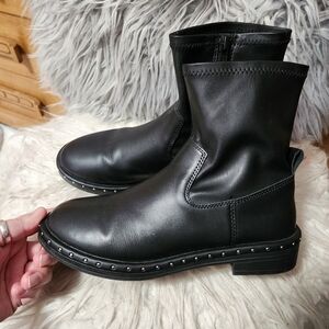 Zara/ Black Leather Ankle Boots with Studded Sole